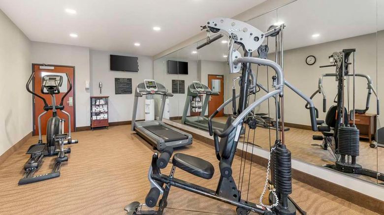<b>Comfort Inn & Suites Health</b>. Images powered by <a href="https://iceportal.shijigroup.com/" title="IcePortal" target="_blank">IcePortal</a>.
