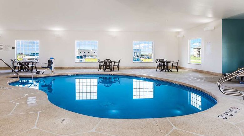 <b>Sleep Inn Pool</b>. Images powered by <a href="https://iceportal.shijigroup.com/" title="IcePortal" target="_blank">IcePortal</a>.
