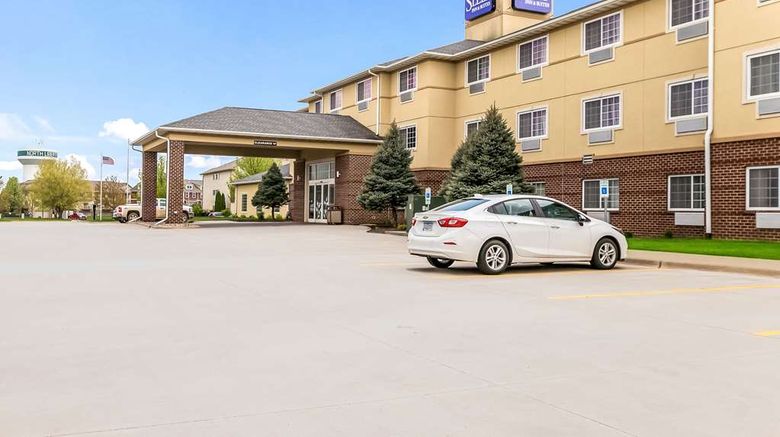 <b>Sleep Inn Exterior</b>. Images powered by <a href="https://iceportal.shijigroup.com/" title="IcePortal" target="_blank">IcePortal</a>.