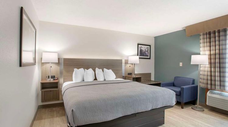 Quality Inn Room