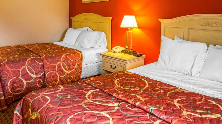 <b>Econo Lodge Inn and Suites Walnut Room</b>. Images powered by <a href="https://iceportal.shijigroup.com/" title="IcePortal" target="_blank">IcePortal</a>.