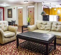Econo Lodge Inn and Suites Walnut Lobby