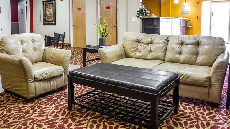 <b>Econo Lodge Inn and Suites Walnut Lobby</b>. Images powered by <a href="https://iceportal.shijigroup.com/" title="IcePortal" target="_blank">IcePortal</a>.