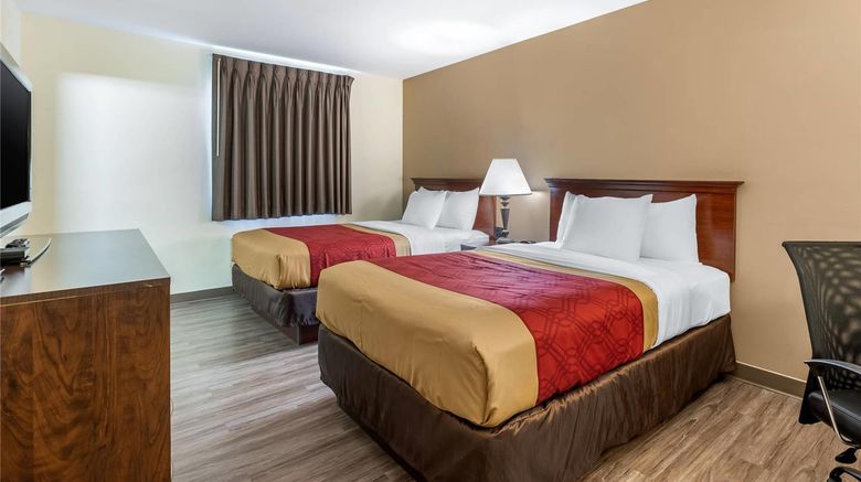 <b>Econo Lodge Inn & Suites Room</b>. Images powered by <a href="https://iceportal.shijigroup.com/" title="IcePortal" target="_blank">IcePortal</a>.