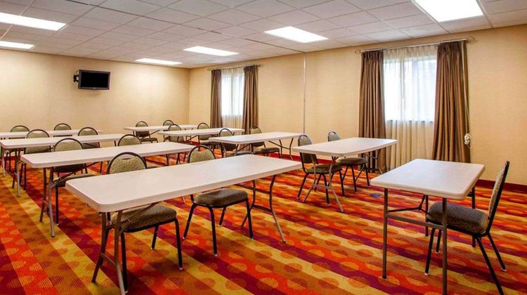 Suburban Studios Cedar Falls Meeting