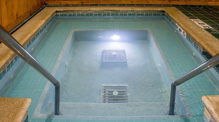 Comfort Inn & Suites Pool