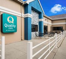 Quality Inn Des Moines North Exterior
