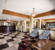 Quality Inn Des Moines North Lobby