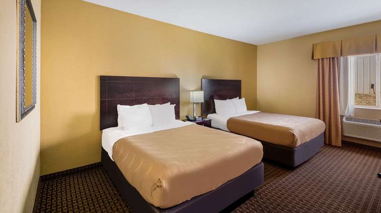 <b>Quality Inn Des Moines North Room</b>. Images powered by <a href="https://iceportal.shijigroup.com/" title="IcePortal" target="_blank">IcePortal</a>.