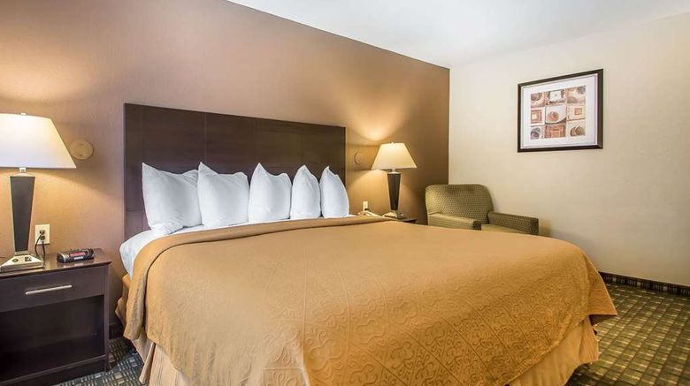 <b>Quality Inn & Suites - Decorah Room</b>. Images powered by <a href="https://iceportal.shijigroup.com/" title="IcePortal" target="_blank">IcePortal</a>.