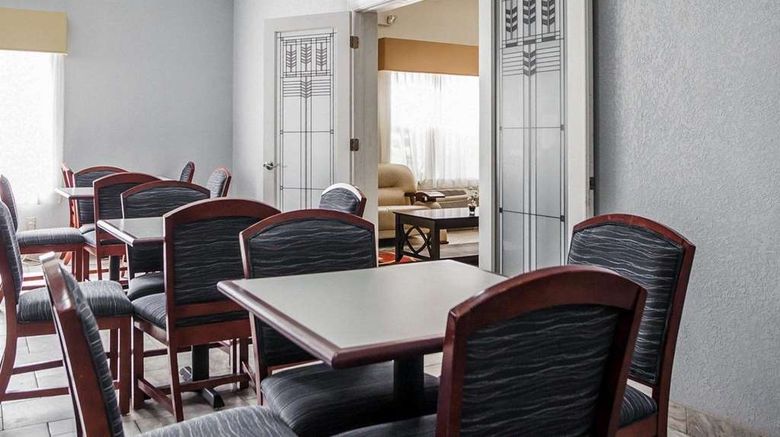 <b>Quality Inn & Suites, Altoona Restaurant</b>. Images powered by <a href="https://iceportal.shijigroup.com/" title="IcePortal" target="_blank">IcePortal</a>.