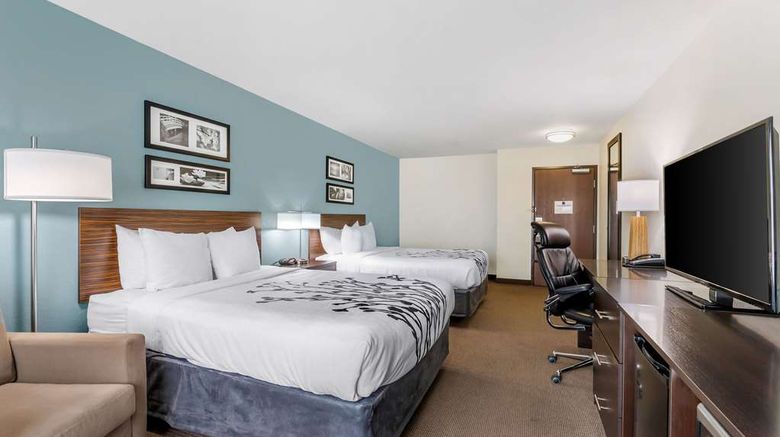<b>Sleep Inn & Suites Ames Room</b>. Images powered by <a href="https://iceportal.shijigroup.com/" title="IcePortal" target="_blank">IcePortal</a>.