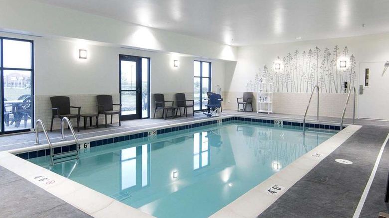 <b>Sleep Inn & Suites Fort Dodge Pool</b>. Images powered by <a href="https://iceportal.shijigroup.com/" title="IcePortal" target="_blank">IcePortal</a>.