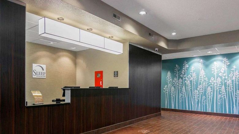 <b>Sleep Inn & Suites Fort Dodge Lobby</b>. Images powered by <a href="https://iceportal.shijigroup.com/" title="IcePortal" target="_blank">IcePortal</a>.