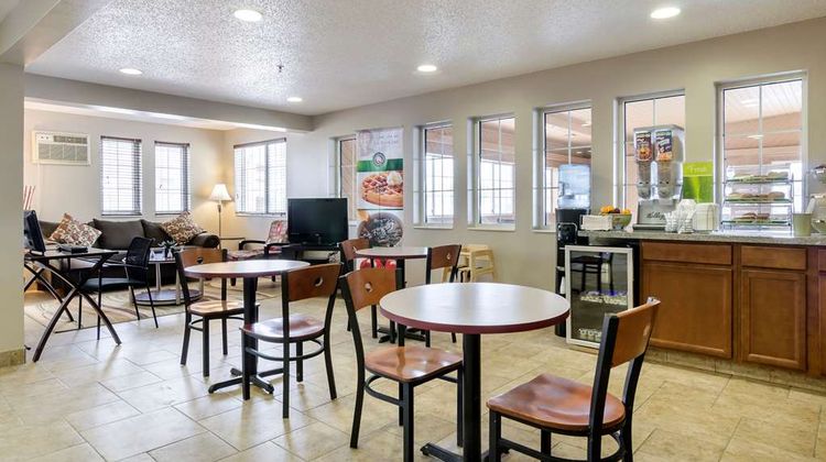 Quality Inn Osceola Restaurant