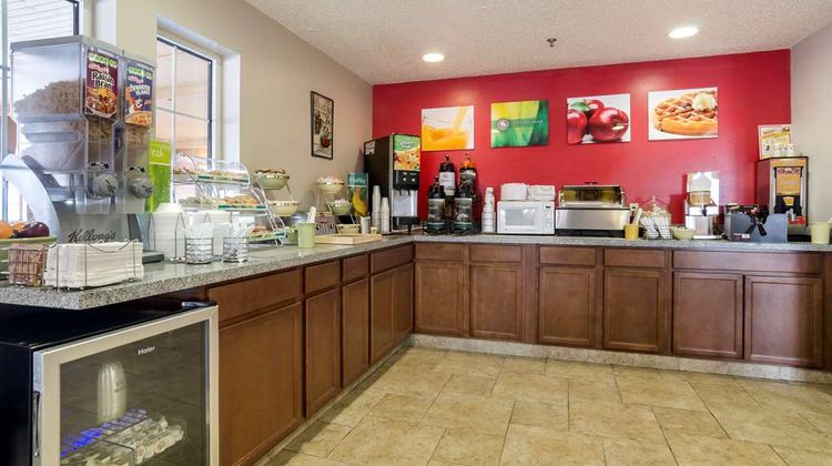 Quality Inn Osceola Restaurant