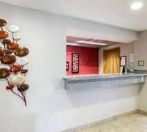 Quality Inn Osceola Lobby