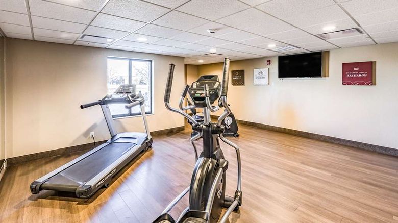 <b>Comfort Inn Altoona Health</b>. Images powered by <a href="https://iceportal.shijigroup.com/" title="IcePortal" target="_blank">IcePortal</a>.