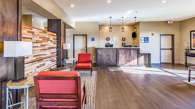<b>Comfort Inn Altoona Lobby</b>. Images powered by <a href="https://iceportal.shijigroup.com/" title="IcePortal" target="_blank">IcePortal</a>.