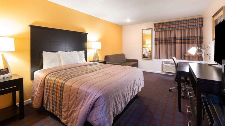 Rodeway Inn Red Oak Room
