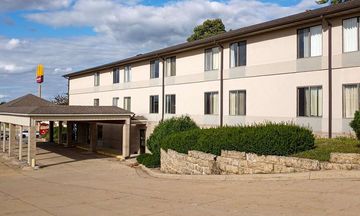 Econo Lodge Maquoketa