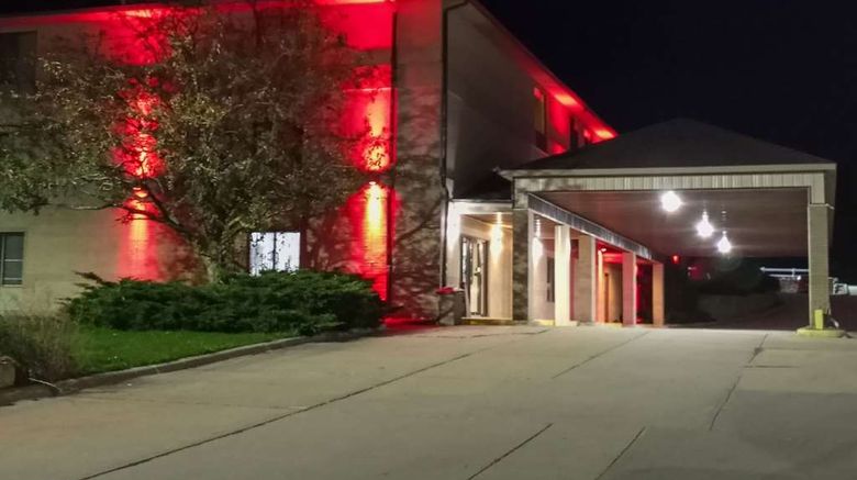 <b>Econo Lodge Maquoketa Exterior</b>. Images powered by <a href="https://iceportal.shijigroup.com/" title="IcePortal" target="_blank">IcePortal</a>.