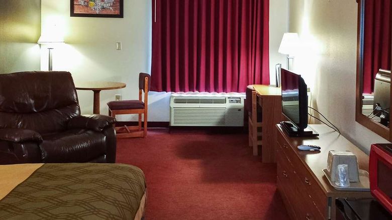 <b>Econo Lodge Maquoketa Room</b>. Images powered by <a href="https://iceportal.shijigroup.com/" title="IcePortal" target="_blank">IcePortal</a>.