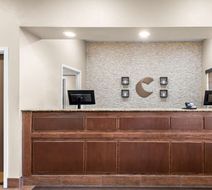 Comfort Inn & Suites Lobby