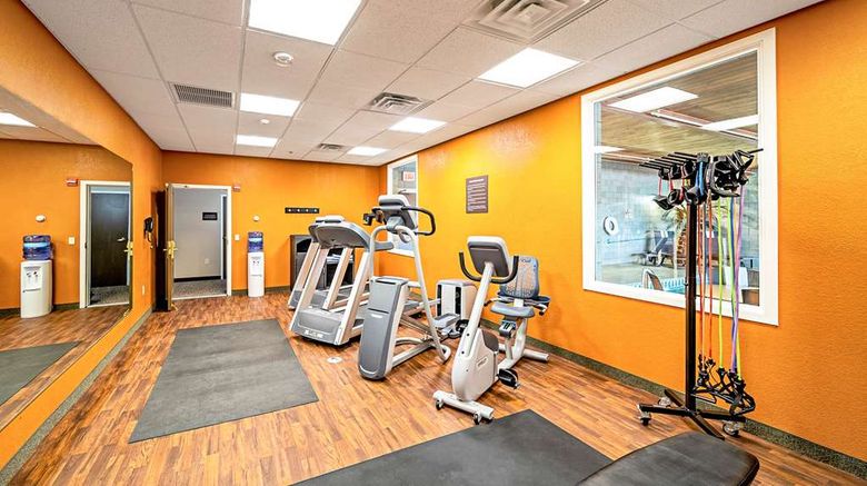 <b>Comfort Inn & Suites Health</b>. Images powered by <a href="https://iceportal.shijigroup.com/" title="IcePortal" target="_blank">IcePortal</a>.