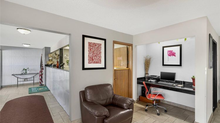 Quality Inn & Suites Other