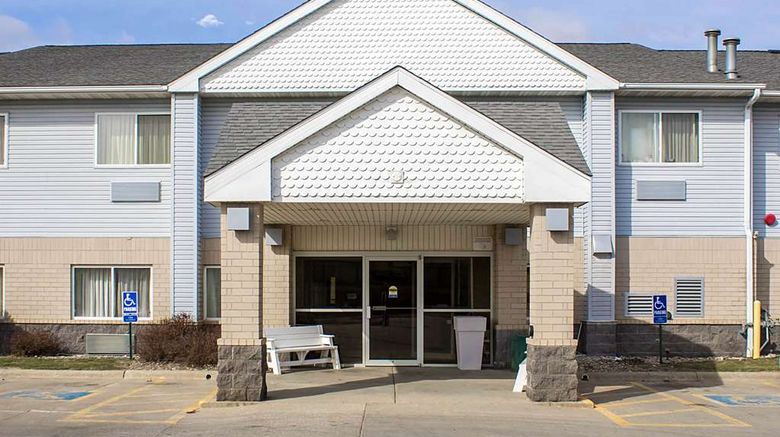 Quality Inn and Suites Sioux City Southeast Exterior. Images powered by <a href="https://iceportal.shijigroup.com" target="_blank" rel="noopener">Ice Portal</a>.