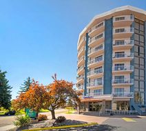 Comfort Suites Idaho Falls Exterior