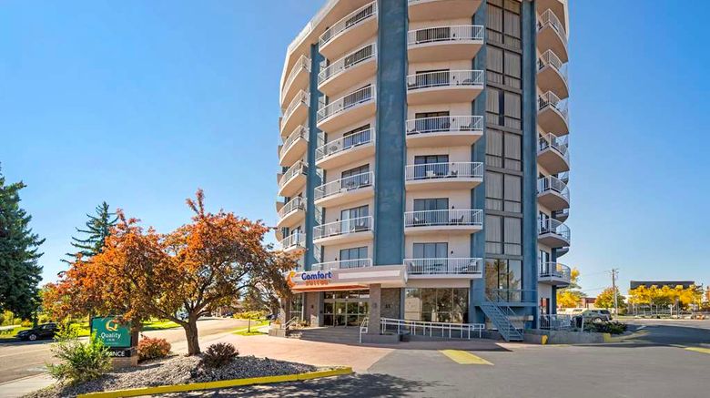 <b>Comfort Suites Idaho Falls Exterior</b>. Images powered by <a href="https://iceportal.shijigroup.com/" title="IcePortal" target="_blank">IcePortal</a>.