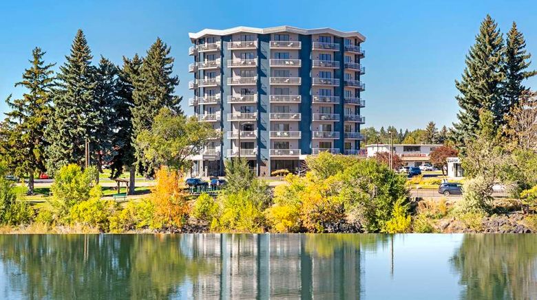 <b>Comfort Suites Idaho Falls Exterior</b>. Images powered by <a href="https://iceportal.shijigroup.com/" title="IcePortal" target="_blank">IcePortal</a>.