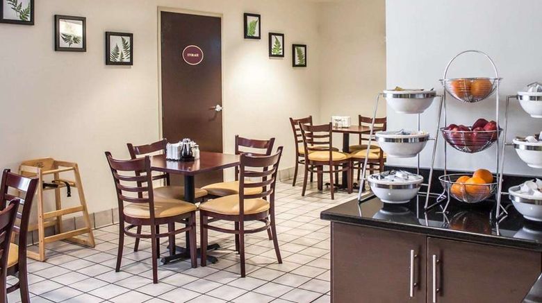 <b>Sleep Inn Restaurant</b>. Images powered by <a href="https://iceportal.shijigroup.com/" title="IcePortal" target="_blank">IcePortal</a>.
