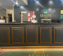 Quality Inn Post Falls Lobby