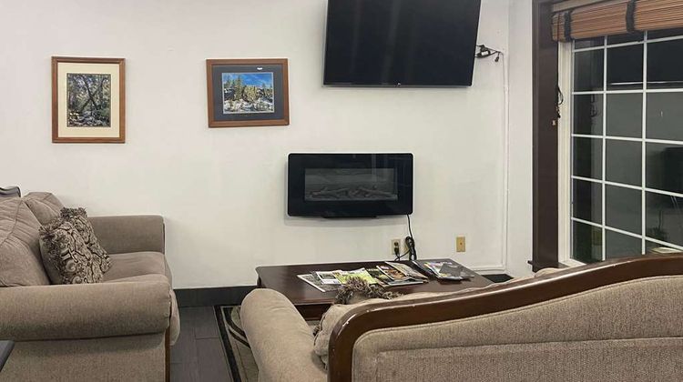 Quality Inn Post Falls Lobby