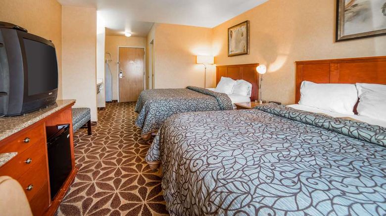 <b>Rodeway Inn and Suites Nampa Room</b>. Images powered by <a href="https://iceportal.shijigroup.com/" title="IcePortal" target="_blank">IcePortal</a>.