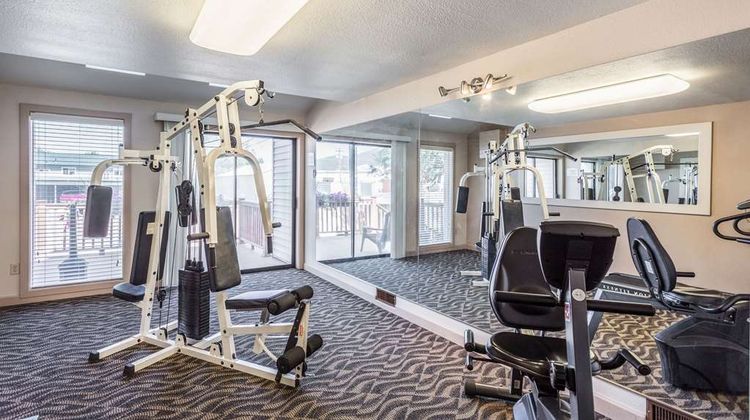 Quality Inn & Suites Health