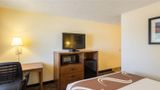 <b>Quality Inn & Suites Room</b>. Images powered by <a href="https://iceportal.shijigroup.com/" title="IcePortal" target="_blank">IcePortal</a>.