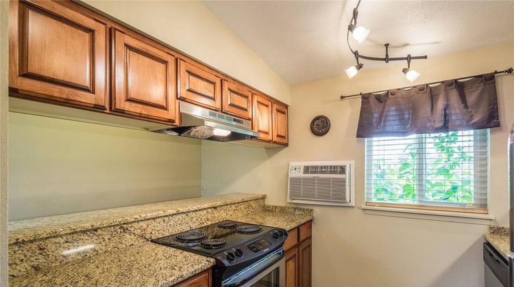 Quality Inn & Suites Suite
