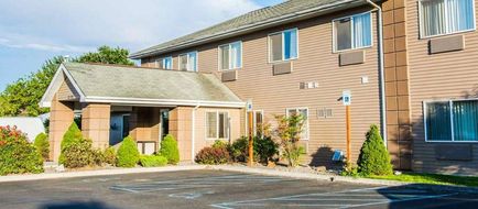 Quality Inn Exterior