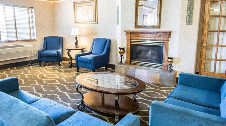 Quality Inn Lobby