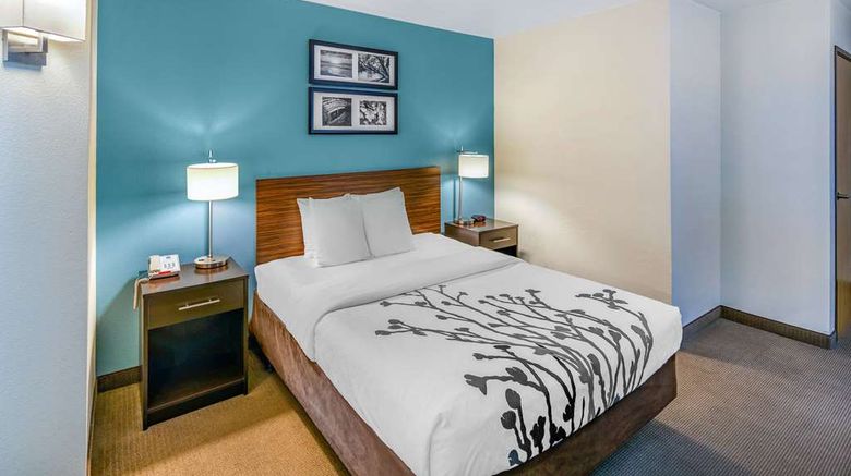 <b>Sleep Inn Room</b>. Images powered by <a href="https://iceportal.shijigroup.com/" title="IcePortal" target="_blank">IcePortal</a>.