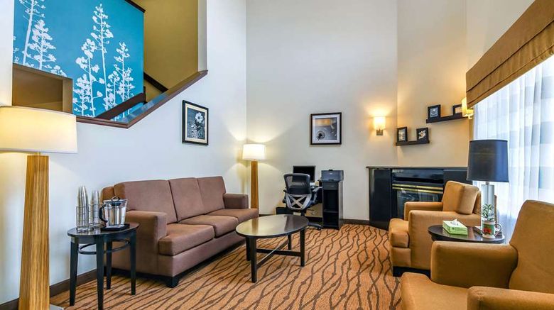 <b>Sleep Inn Lobby</b>. Images powered by <a href="https://iceportal.shijigroup.com/" title="IcePortal" target="_blank">IcePortal</a>.