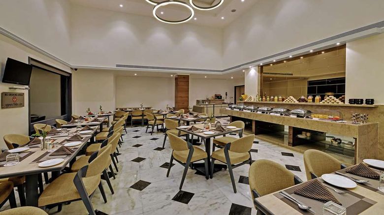 <b>Comfort Inn Sunset Restaurant</b>. Images powered by <a href="https://iceportal.shijigroup.com/" title="IcePortal" target="_blank">IcePortal</a>.
