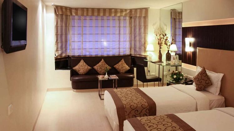Quality Inn Residency Room