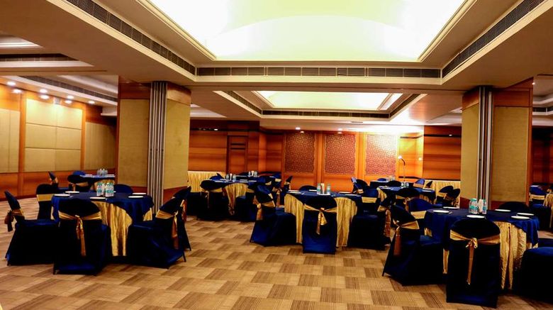 <b>Comfort Inn Lucknow Meeting</b>. Images powered by <a href="https://iceportal.shijigroup.com/" title="IcePortal" target="_blank">IcePortal</a>.