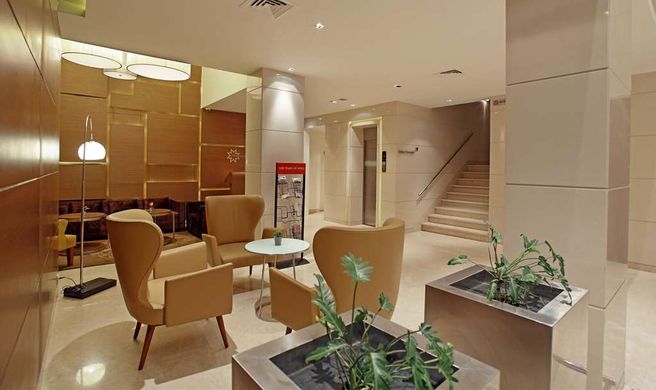 Comfort Inn Legacy Lobby