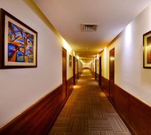 Comfort Inn Tulip Heights Lobby